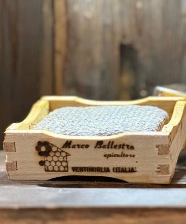 Miel-italien-en-nid-d'abeille-Miel-artisanal